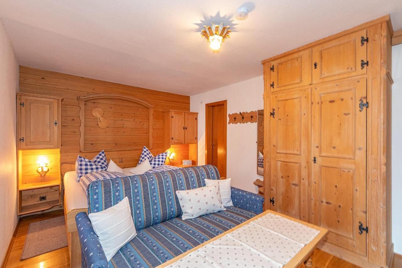 Apartamento Beim Gschdoaga Mittenwald Exterior foto