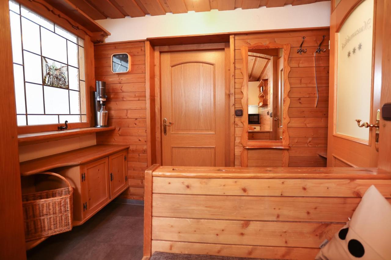 Apartamento Beim Gschdoaga Mittenwald Exterior foto